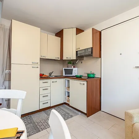 Isa Petit Bijou - Happy *