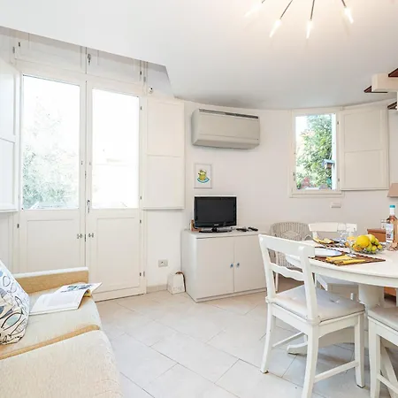 Isa Petit Bijou - Happy Menton