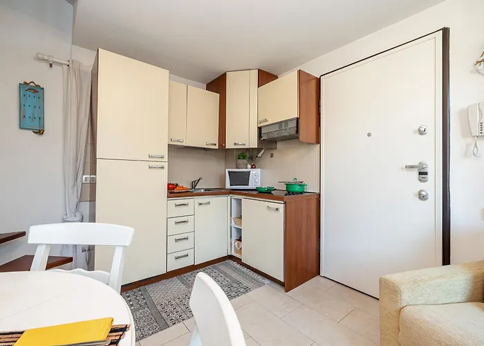 Isa Petit Bijou - Happy *