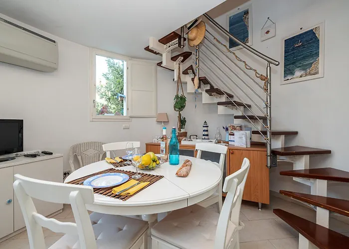 Isa Petit Bijou - Happy * Μεντόν